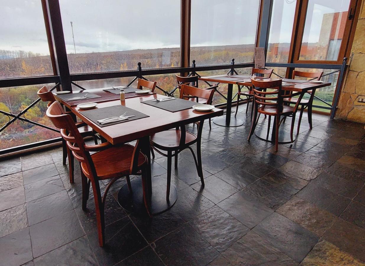 Hotel Y Cabanas Llanuras De Diana - Caja Los Andes Puerto Natales Eksteriør bilde