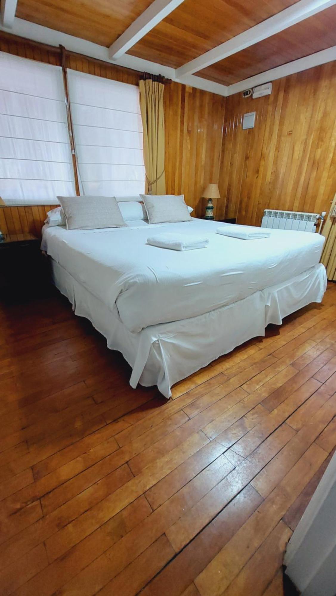 Hotel Y Cabanas Llanuras De Diana - Caja Los Andes Puerto Natales Eksteriør bilde