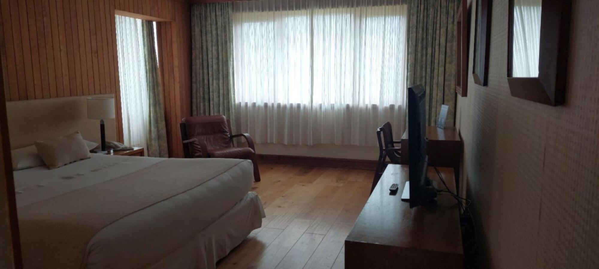 Hotel Y Cabanas Llanuras De Diana - Caja Los Andes Puerto Natales Eksteriør bilde